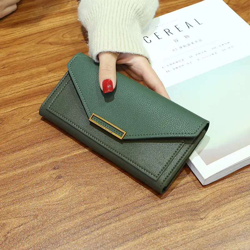 Serena Elegant Clutch