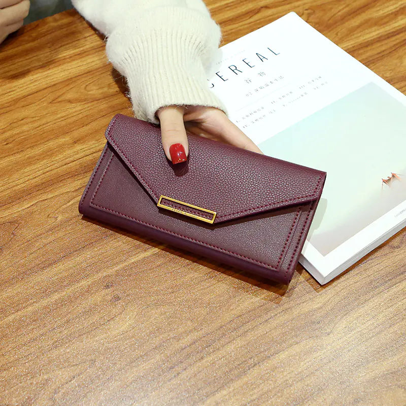 Serena Elegant Clutch