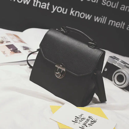 Viva Retro Crossbody