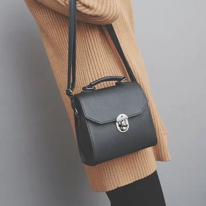 Viva Retro Crossbody