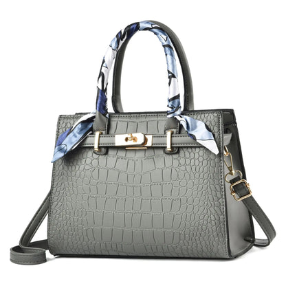 Viva Essence Shoulder Bag